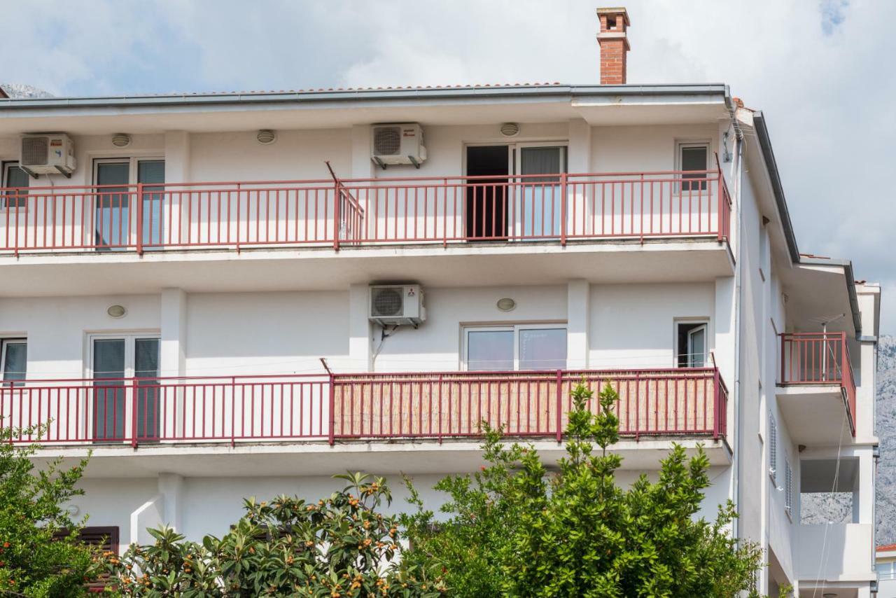 Apartmani Franko Baška Voda Exterior foto