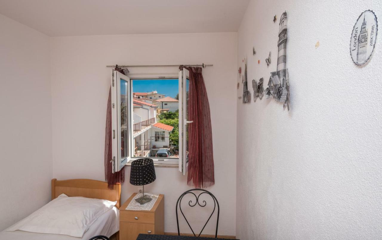 Apartmani Franko Baška Voda Exterior foto
